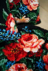 Vervaco İşlenecek Goblen Yastık Etamin Çiçek Kiti PN-0182791