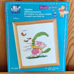 Vervaco 41103 Winnie the Pooh C Etamin Kit Pano Tablo