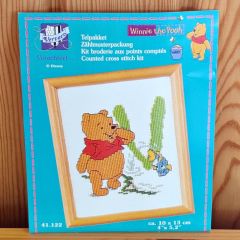 Vervaco 41122 Winnie the Pooh V Etamin Kit Pano Tablo