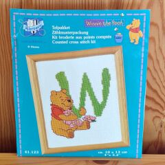 Vervaco 41123 Winnie the Pooh W Etamin Kit Pano Tablo