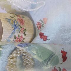 Dmc Love Nakış ve Kaneviçe Kitabı