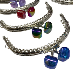 Metal Oval Cüzdan Klipsi Akide Şekeri 11 cm M6 Kırmızı