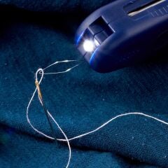 Hemline Sew Handy İğneye İplik Geçirici - Dikiş Sökücü - Led Işıklı 4925