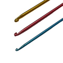 Orfe Renkli Gagalı Şiş 25cm Tığ Şiş Tunus Şişi Tığı orrg25